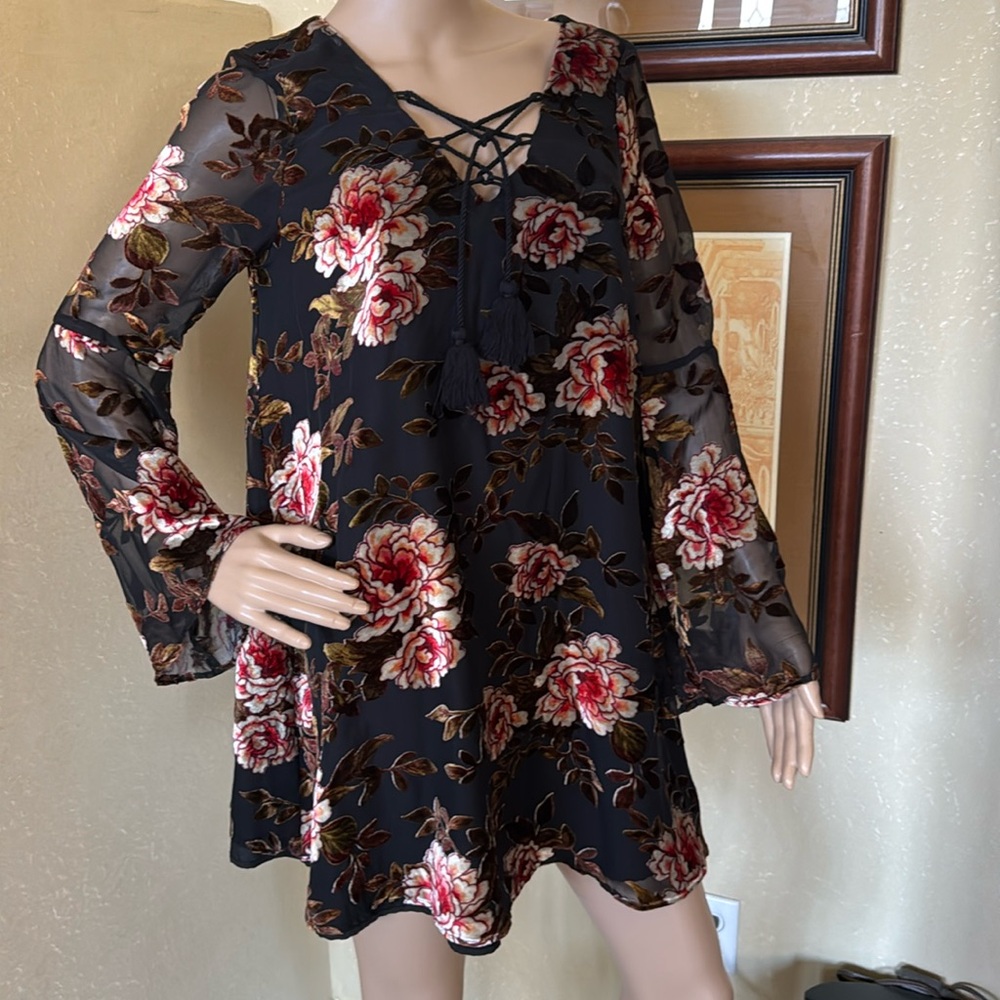 Women’s Nordstrom Bell Sleeve Retro 70’s Go Go Dress sz S NWT